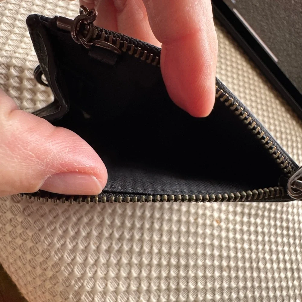 Coach Black and Yellow Floral Key Fob and Change holder. - Picture 4 of 9